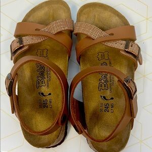 Birki’s Tan Sandals with Adjustable Straps